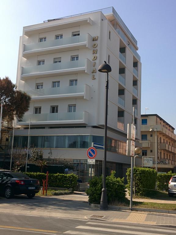 Hotel Mondial Bellaria-Igea Marina Exterior foto