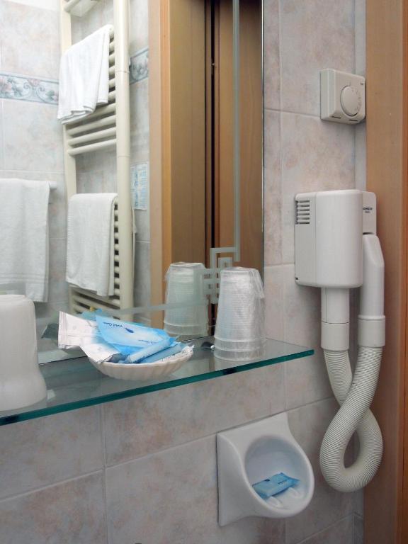 Hotel Mondial Bellaria-Igea Marina Cameră foto