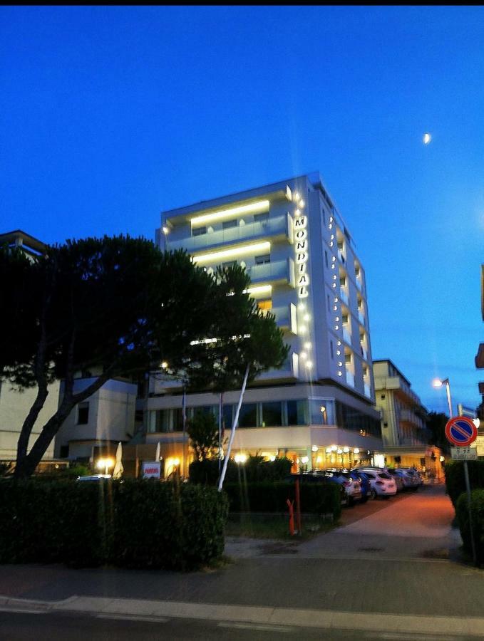 Hotel Mondial Bellaria-Igea Marina Exterior foto